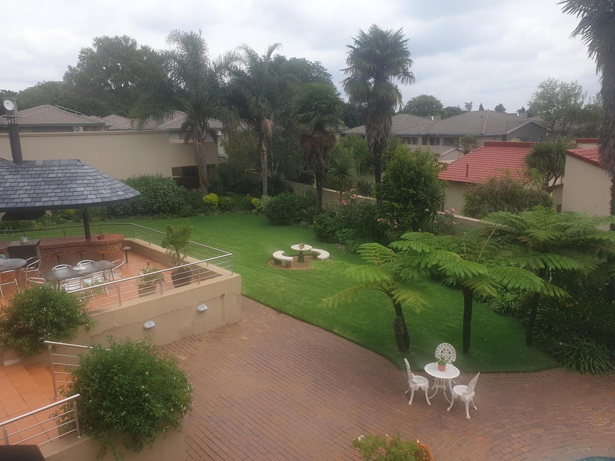 125 On Van Buuren Road Guest House Johannesburg Bilik gambar